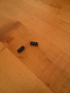 8 Pin DIP cut in half